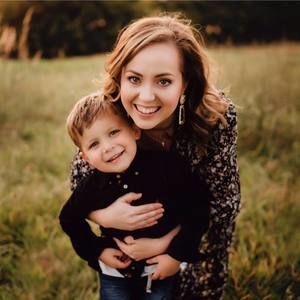 Meet your Posher, Stephanie